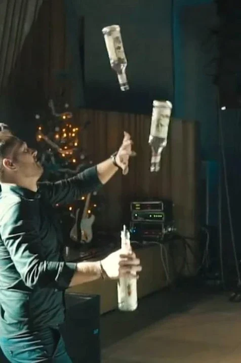 Bartender's show in the Panská zahrada